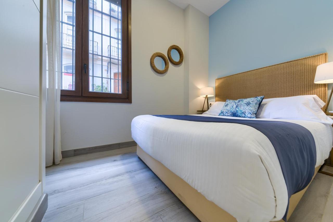 Holidays2Malaga Suites ภายนอก รูปภาพ