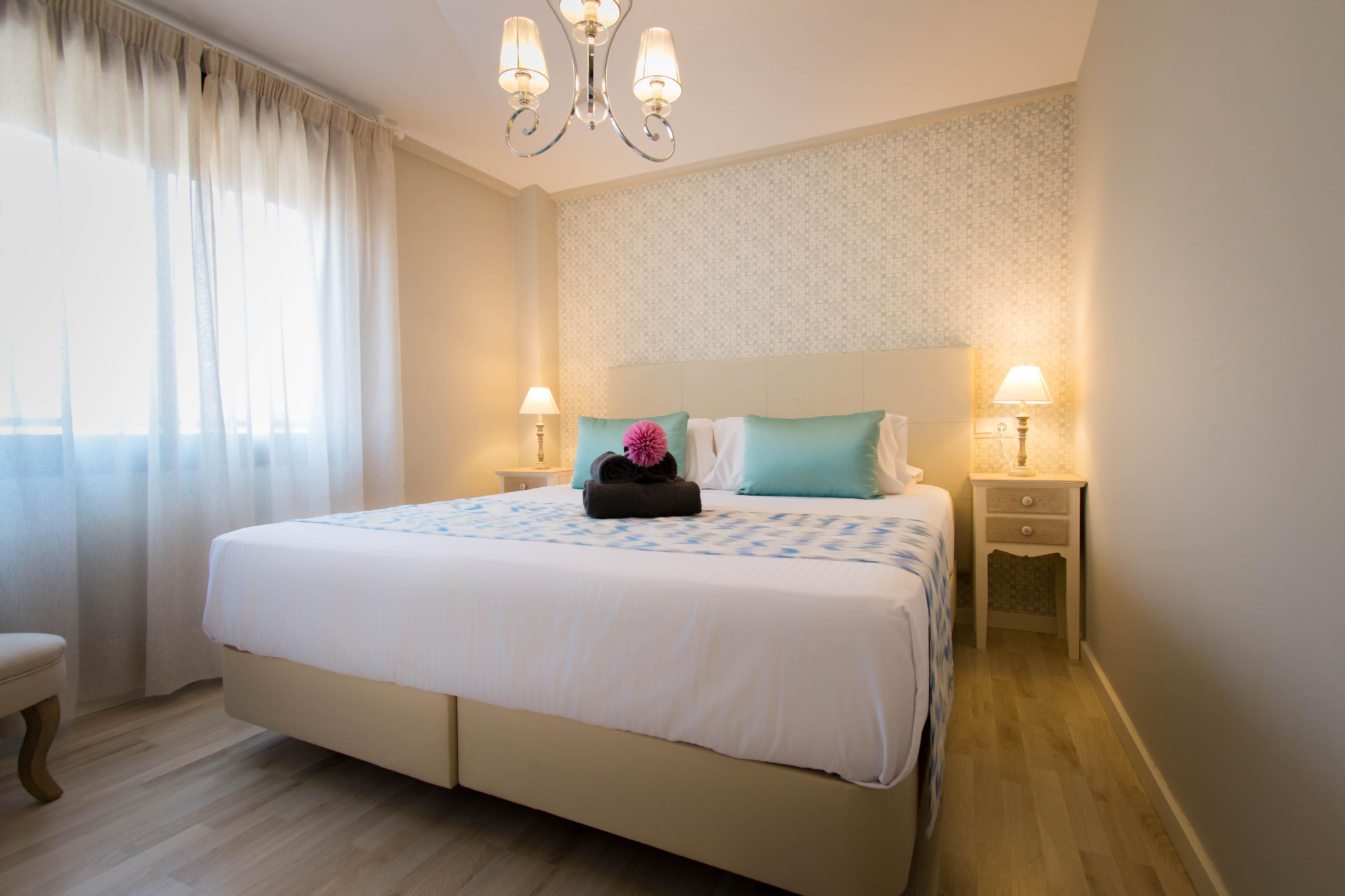 Holidays2Malaga Suites ภายนอก รูปภาพ