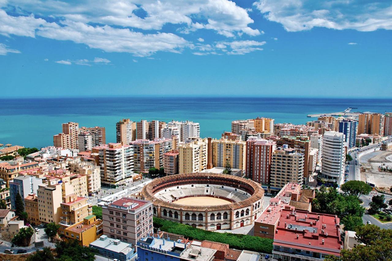 Holidays2Malaga Suites ภายนอก รูปภาพ